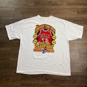Vintage Chicago Bulls 1996 Greatest Team Ever NBA Championships  XXL Shirt